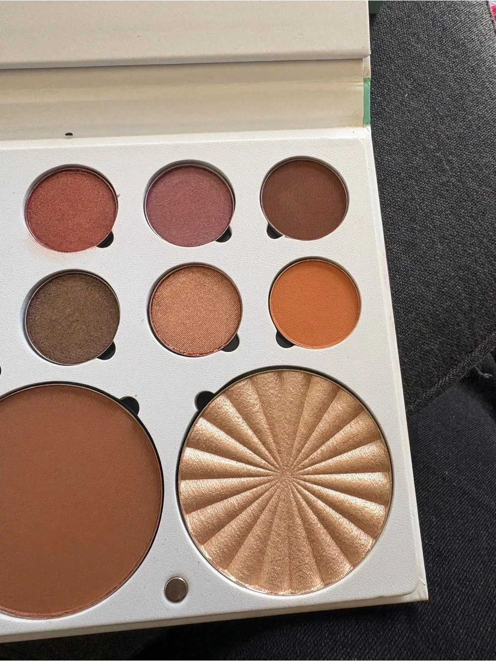 OFRA White Pro Palette with Mint and Lavender Accents